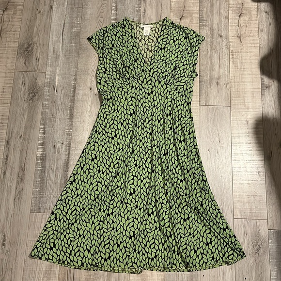 London Times Green Leaf Dress - Picture 4 of 11